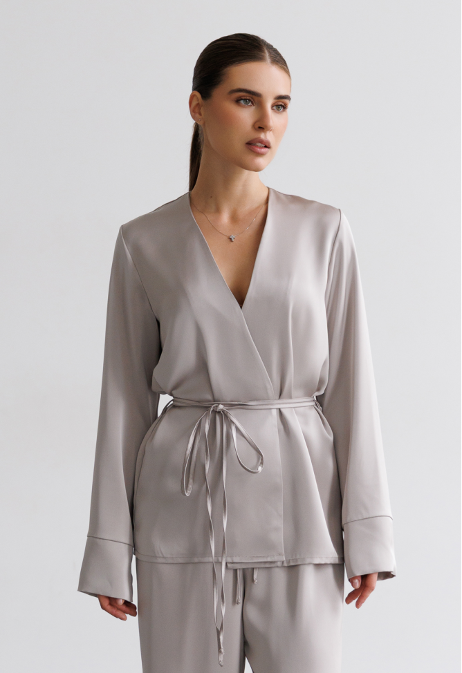 Suit with palazzo pants and kimono jacket with taupe belt